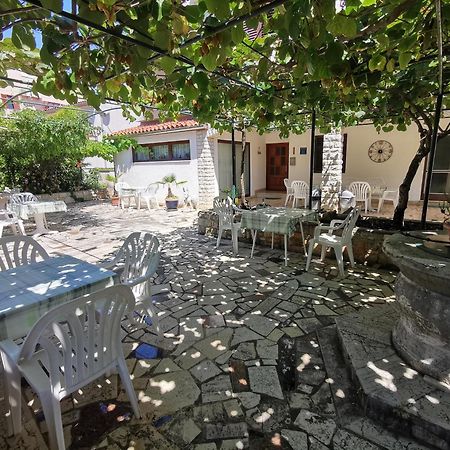 Bed&Breakfast Ritoša 波雷奇 外观 照片