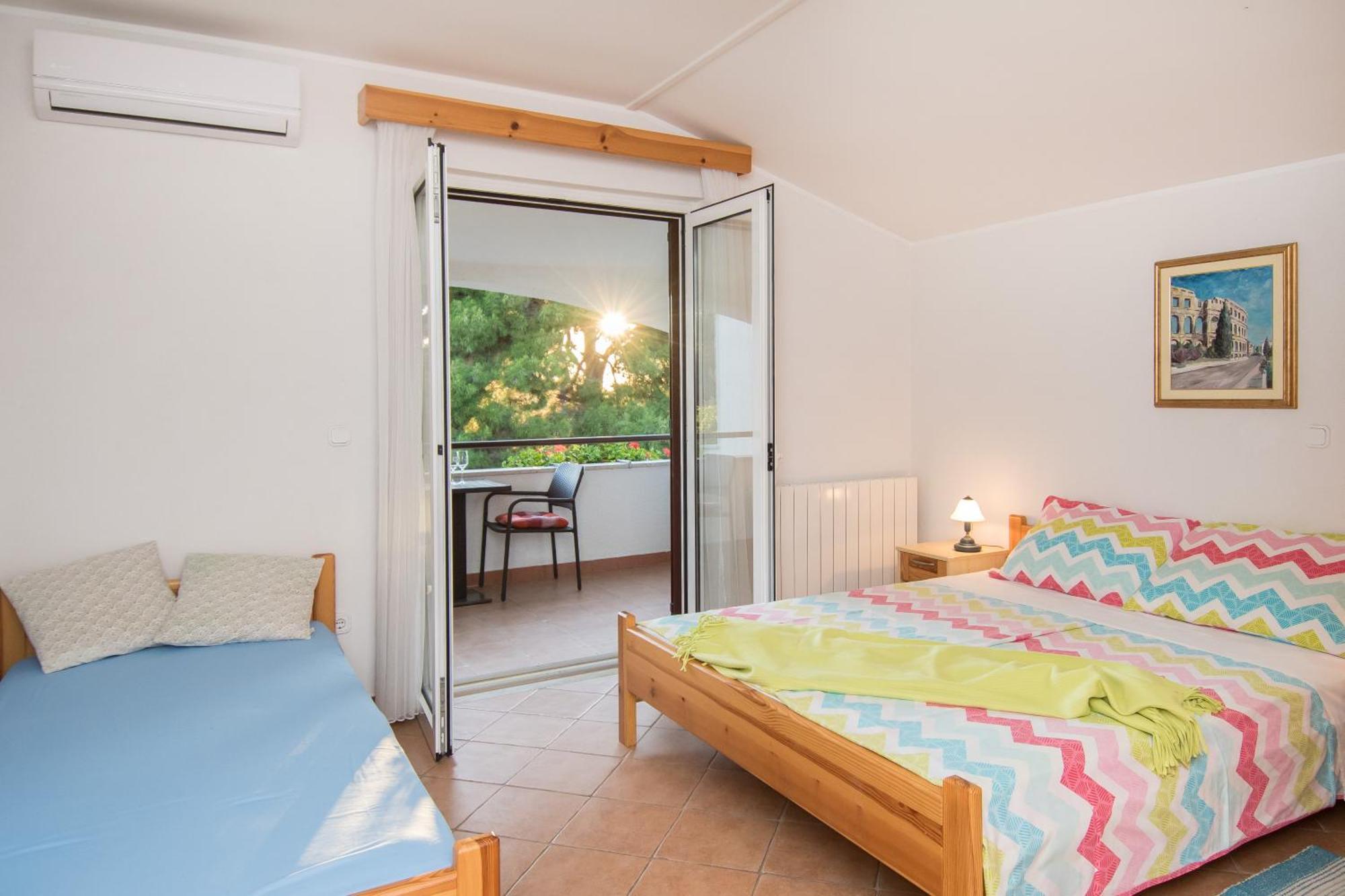 Bed&Breakfast Ritoša 波雷奇 外观 照片